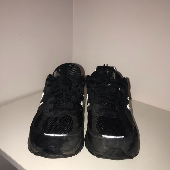 New Balance 990 - Picture 2 of 4